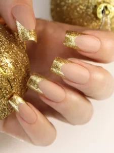 Unhas perfeitas: cuidados para manter as unhas saudáveis e dicas para um look ideal para cada ocasião.