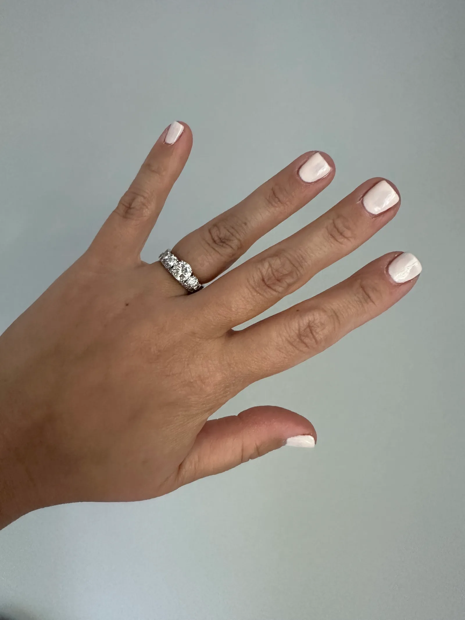 Kits de esmalte em gel prometem manicure duradoura em casa